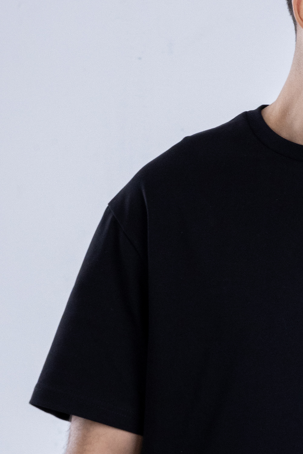 BLACK HEAVY WEIGHT T-SHIRT