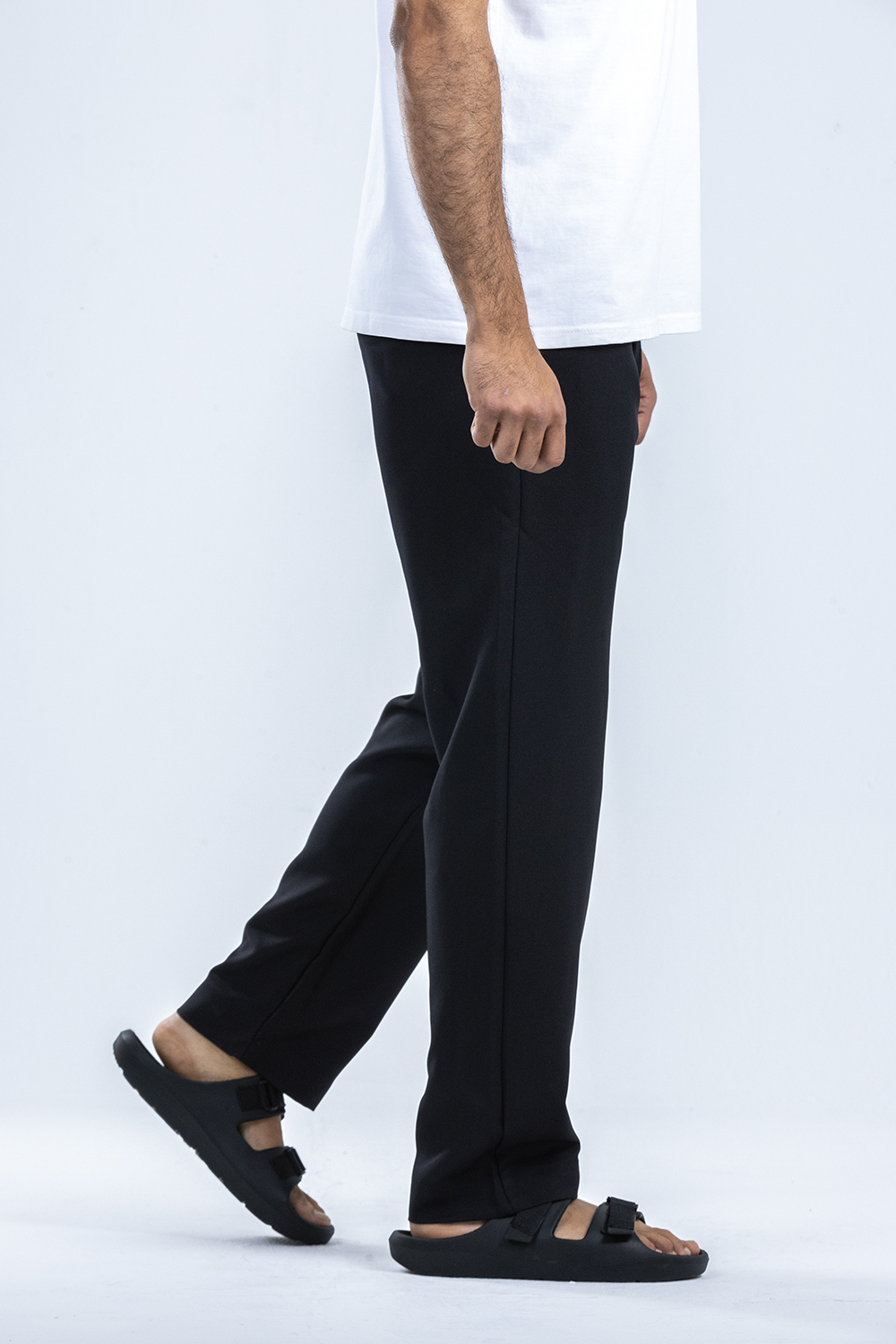 Relaxed fit trouser